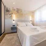 Kadena Luxury Lägenhet Ražanj