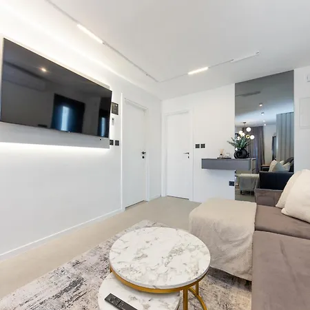 아파트 Kadena Luxury Ražanj