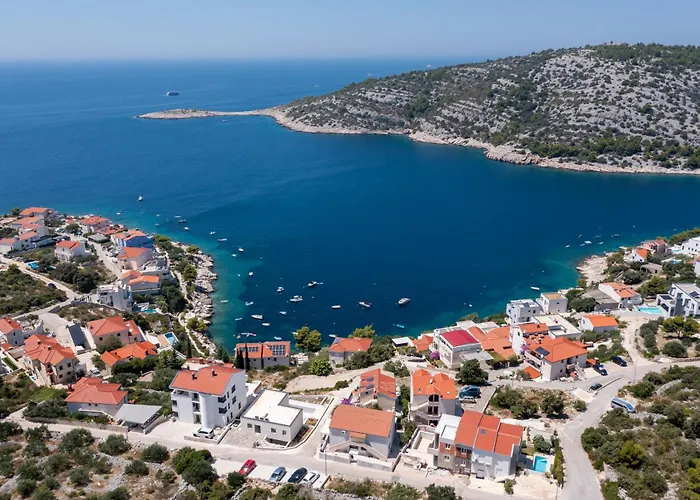 Kadena Luxury Apartman Razanj